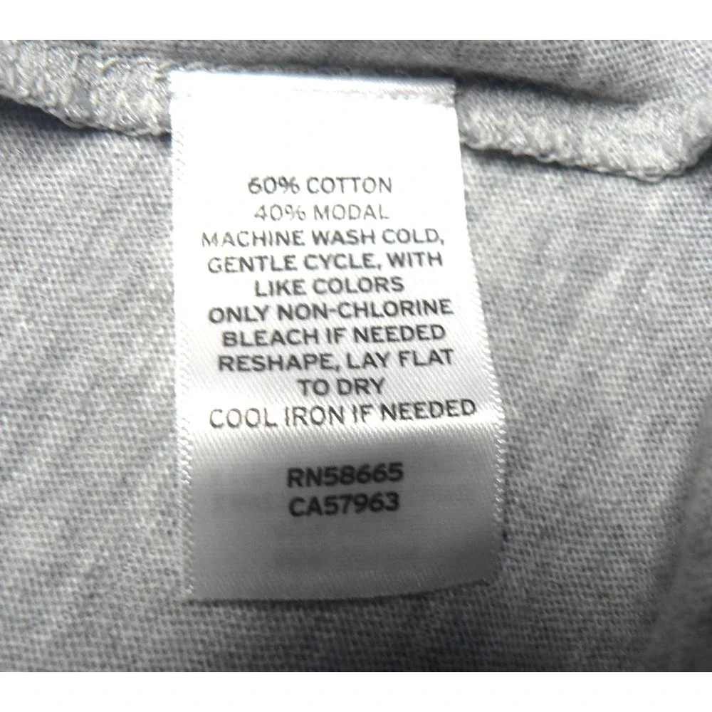 Caslon Women's Rounded V Short Sleeve Cotton/Modal Pocket Tee in Grey Heather XS